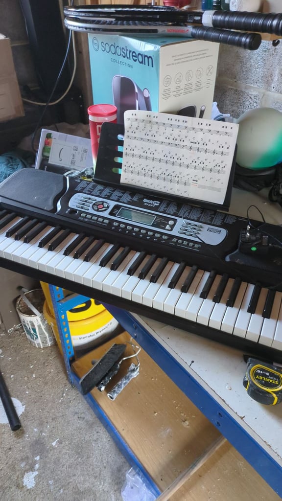 Rock jam RJ 654 keyboard