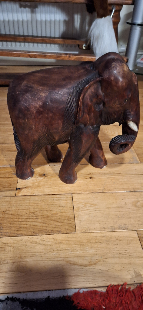 Wooden carved elephant 35cm × 35cm × 18cm