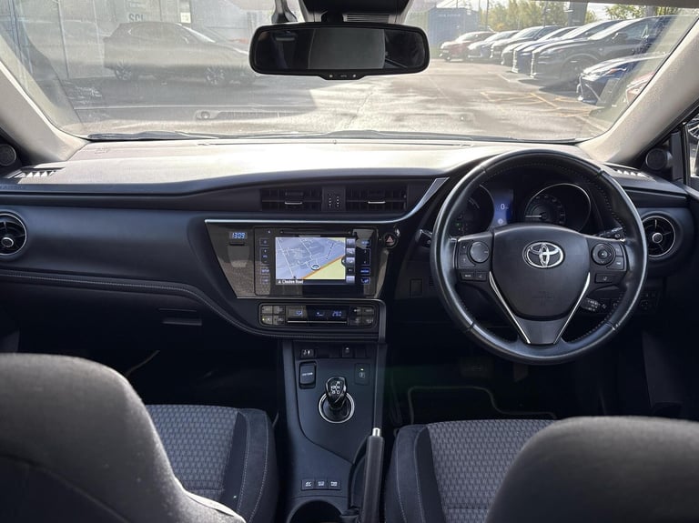 2018 Toyota Auris 1.8 Hybrid Design TSS 5dr CVT (Nav) Hatchback Hybrid Automatic