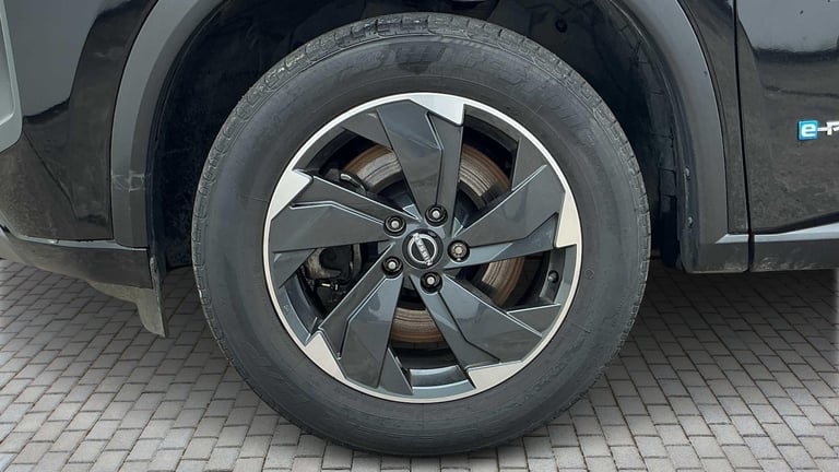 2024 Nissan X-Trail 1.5 E-Power E-4orce 213 Acenta Prem 5dr 7 St Auto SUV Hybrid Ele Automatic