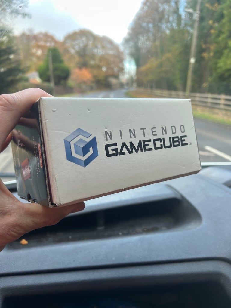 image for Nintendo GameCube Controller - Original Boxed, Excellent Condition 