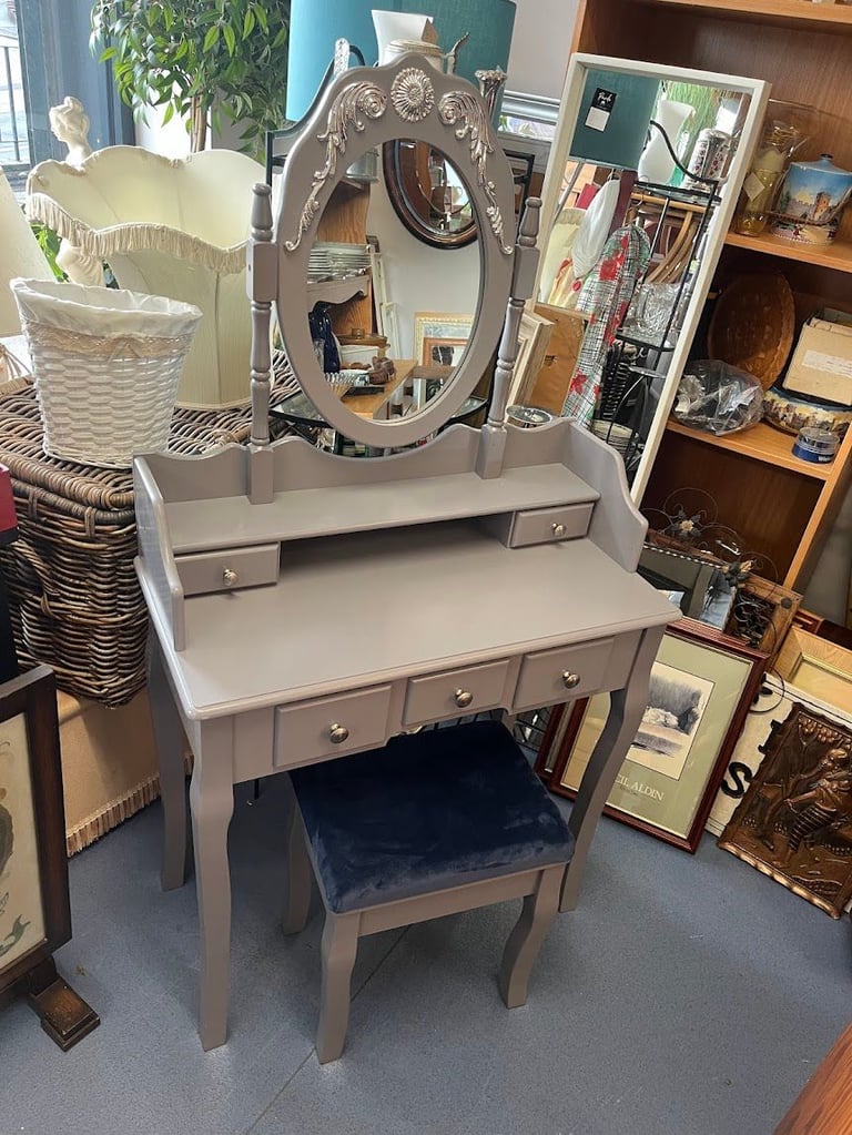 Like New Grey Dressing Table with Mirror & Stool