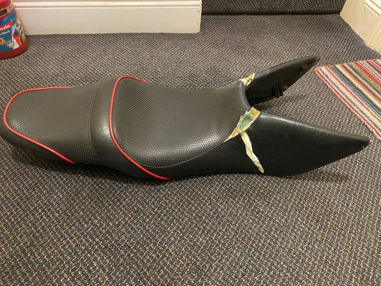 Honda VFR 750 F 1990-93 Seat Saddle by 'Custom Seats' for repair