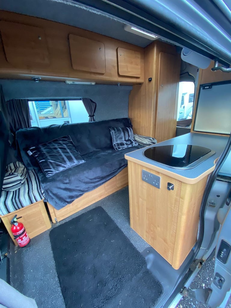 Vauxhall VIVARO campervan