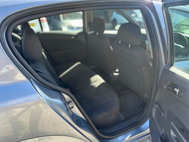 2008 Vauxhall Astra 1.8i 16v Life 5dr Hatchback Petrol Automatic