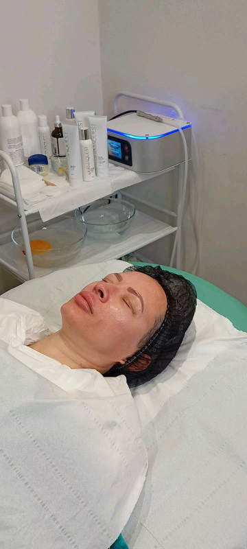 image for 40 % off Facial/Microdermabrasion/Chemical Peel /Microneedling 