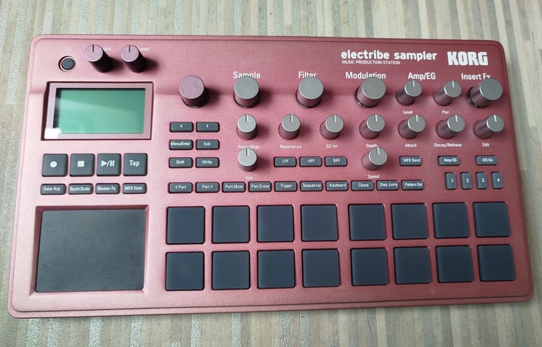 Korg Electribe ES2 Sampler Synth Drum machine groovebox.