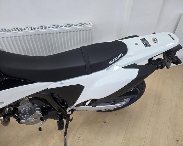 Suzuki DR-Z400 SM Super Moto DRZ-4SM