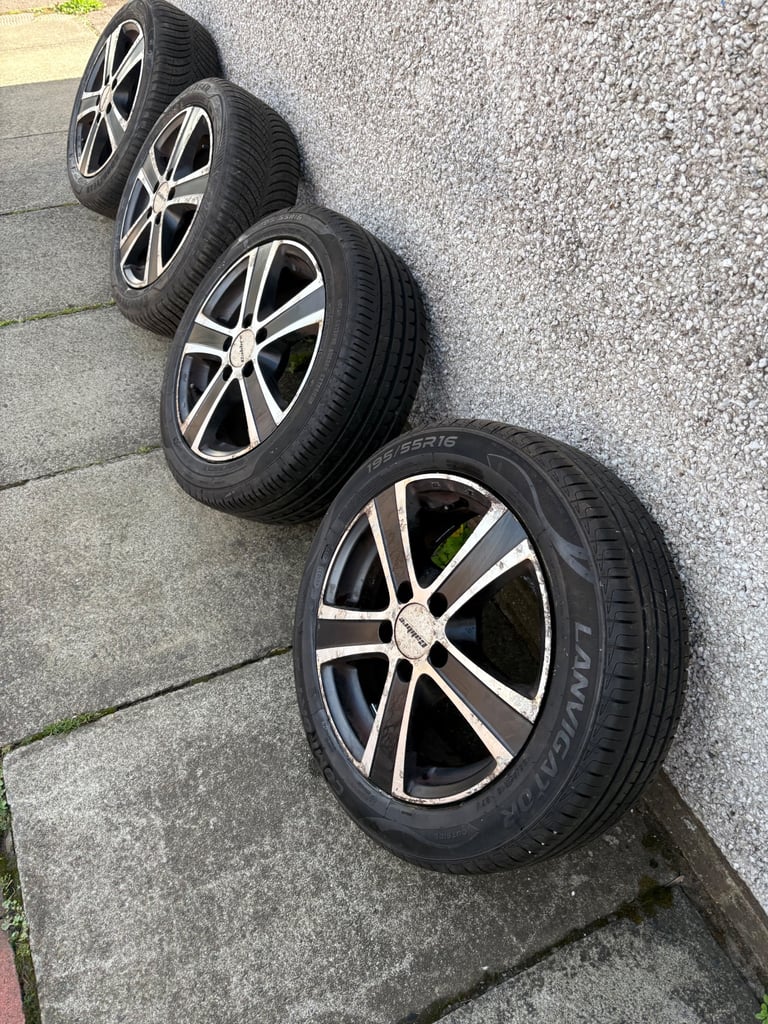 image for Vw alloys wheels 