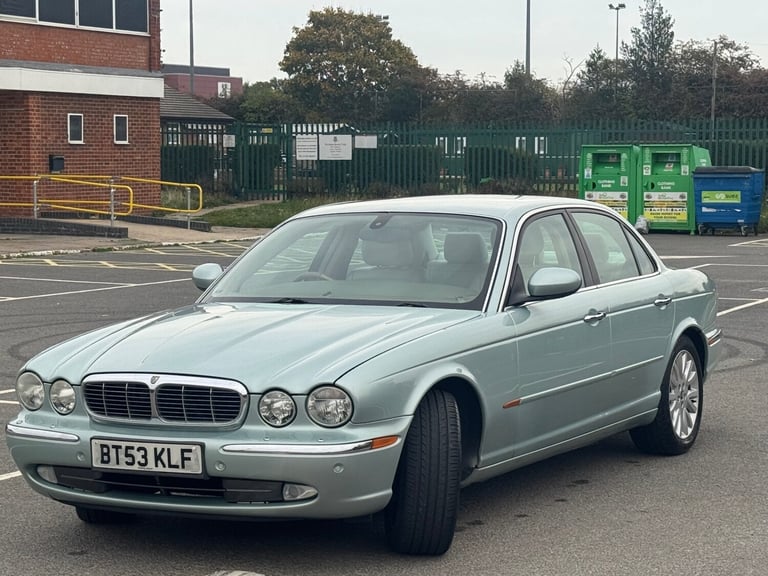 2003 Jaguar XJ XJ6 3.0 V6 SE 4dr Auto SALOON Petrol Automatic