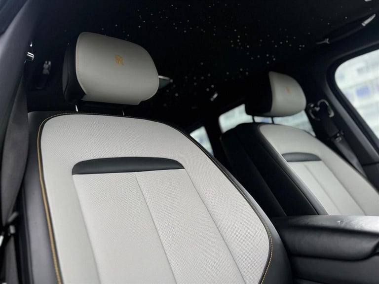 ROLLS ROYCE CULLINAN BLACK BADGE AUTO