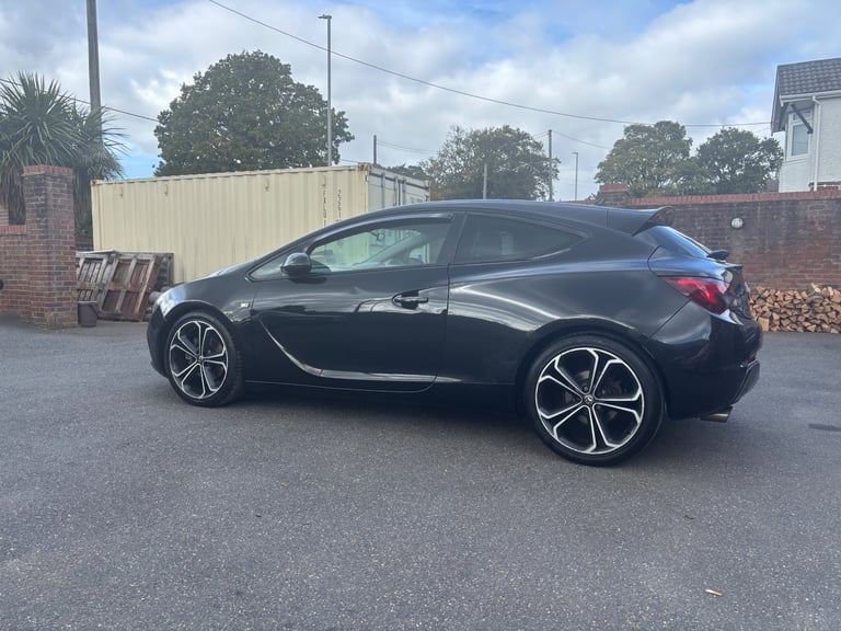 Vauxhall, ASTRA GTC, Hatchback, 2014, Manual, 1364 (cc), 3 doors