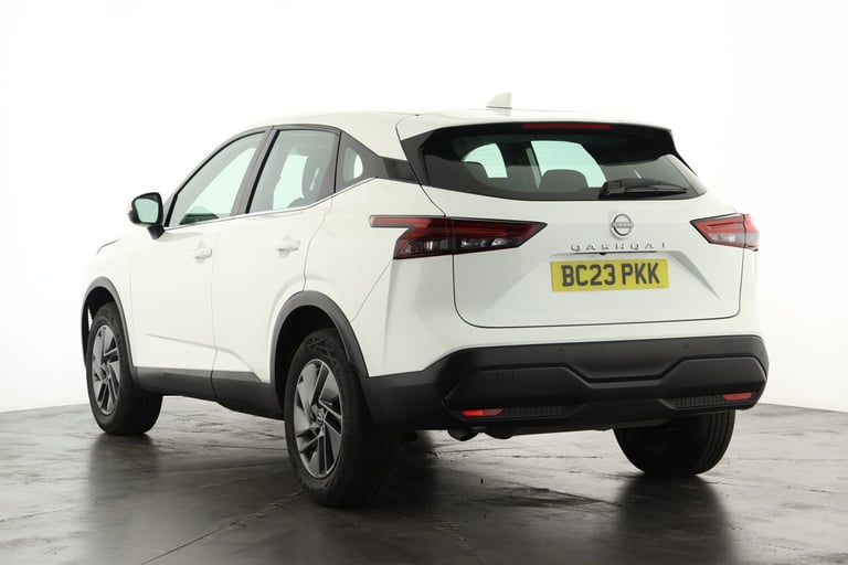 2023 Nissan Qashqai 1.3 DiG-T MH 158 Acenta Premium 5dr Xtronic Hatchback Petrol Automatic