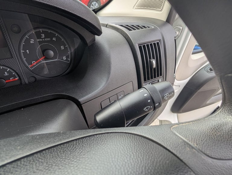 2017 Peugeot Boxer 2.0 BlueHDi H2 Professional Van 130ps PANEL VAN DIESEL Manual