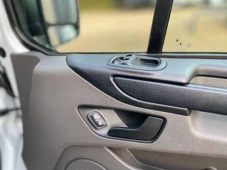 2022 Ford Transit Custom 300 EcoBlue Leader Panel Van Diesel Manual