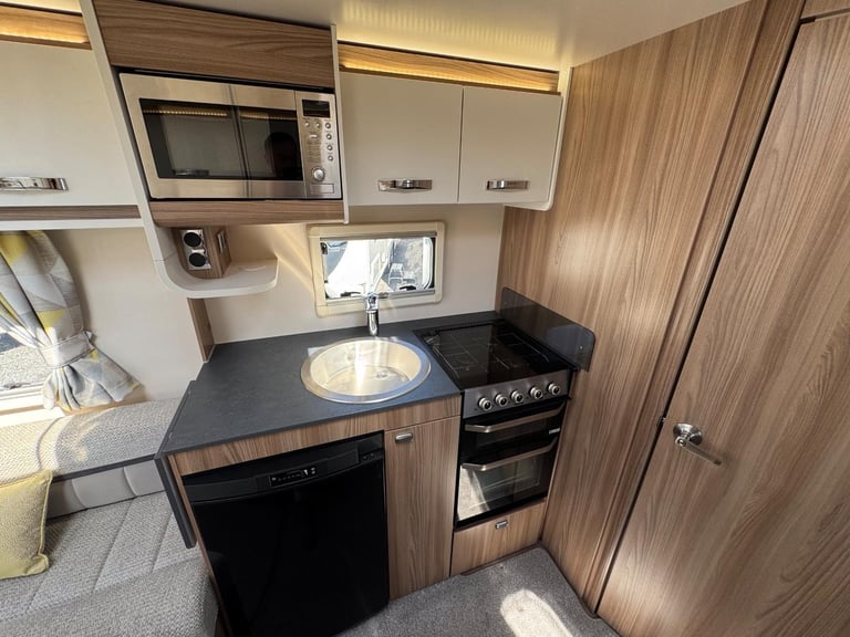 Swift Fairway 460 2020