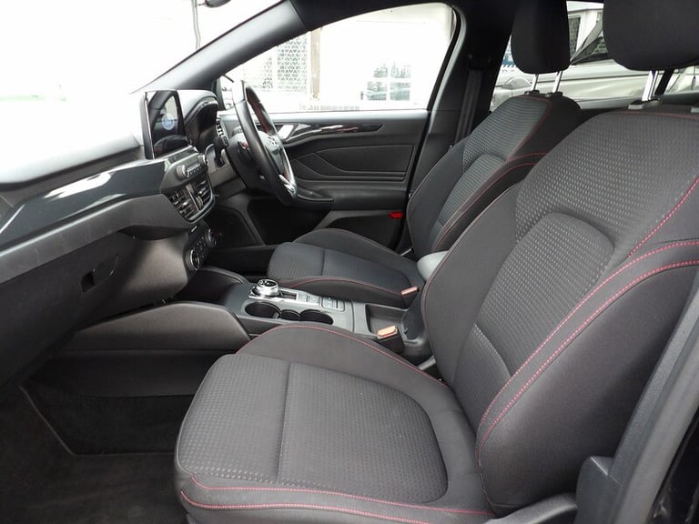 2019 Ford Focus 1.5 EcoBoost 150 ST-Line 5dr Auto HATCHBACK PETROL Automatic