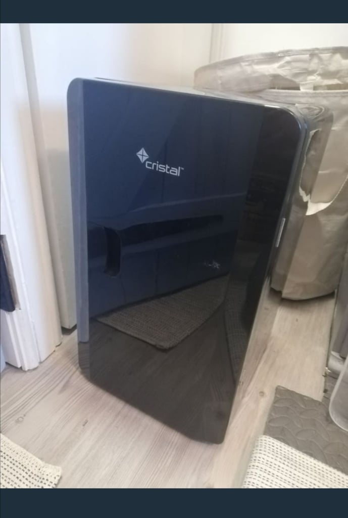 image for Mini Fridge Cristal 16 litre 