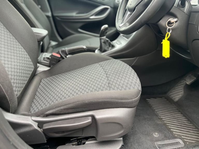 Vauxhall Astra 1.6 CDTi 16V Tech Line 5dr Diesel