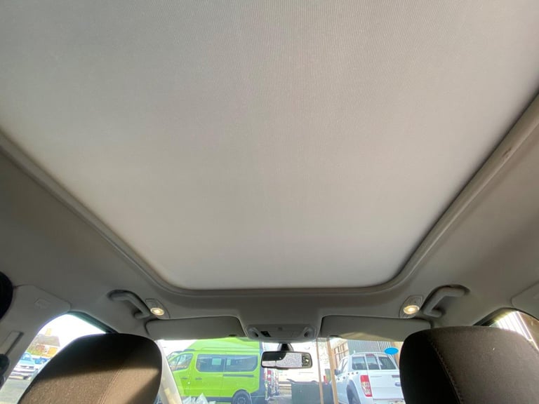 2012 Ford S-Max 2.2 TDCi Titanium Euro 5 5dr MPV Diesel Manual