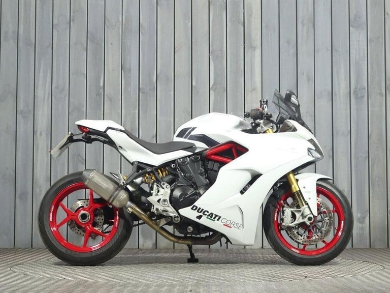 2017 17 DUCATI SUPERSPORT 950 S