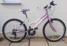 Girl&#039;s Bicycle 24&amp;quot; wheel