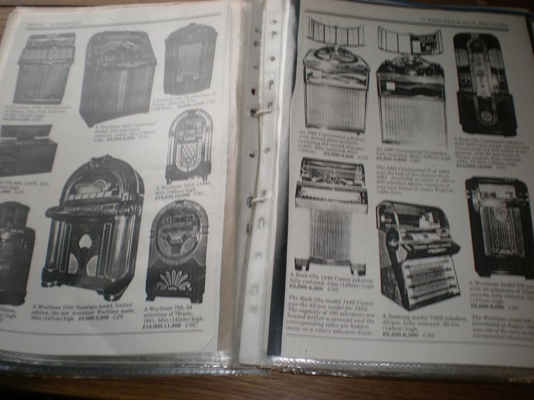Jukebox reference  selection pages lots of pictures, of more or less every jukebox ever made.