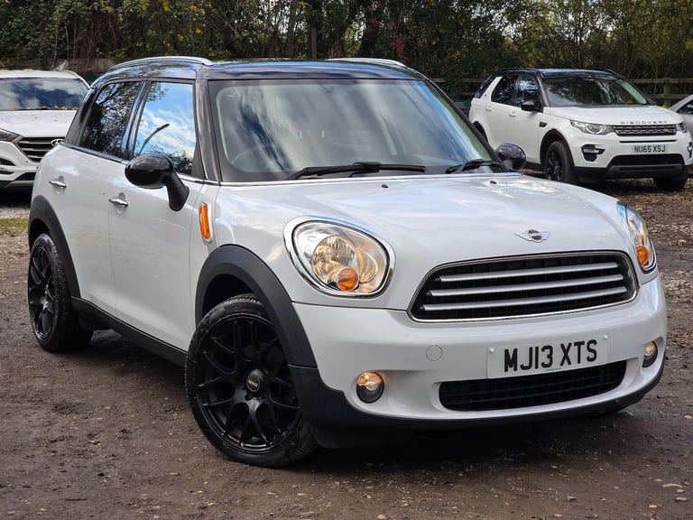 image for 2013 MINI Countryman 1.6 Cooper Euro 6 (s/s) 5dr HATCHBACK Petrol Manual