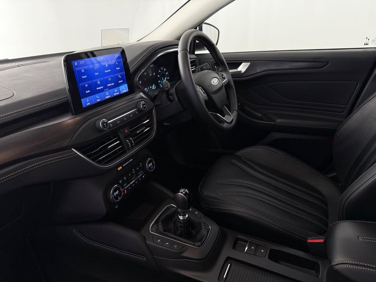 2020 Ford Focus 1.0T EcoBoost Vignale Euro 6 (s/s) 5dr HATCHBACK Petrol Manual