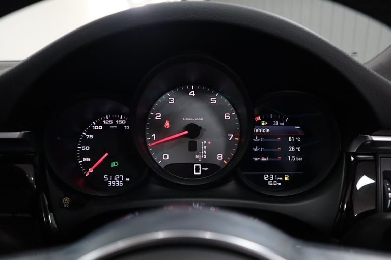 2019 D PORSCHE MACAN 3.0T V6 S SUV 5DR PETROL PDK 4WD EURO 6 (S/S) (354 PS)