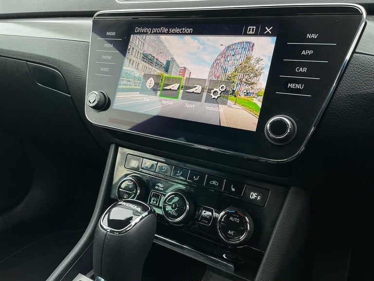 2023 Skoda Superb 1.5 TSI SE L 5dr DSG Estate Petrol Automatic