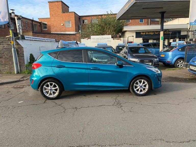 2017 Ford Fiesta 1.0 ecoboost zetec 5 Doors blue petrol ulez compliant 