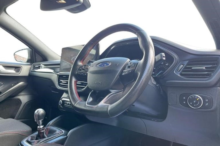 2022 Ford Focus 1.0T EcoBoost ST-Line Hatchback 5dr Petrol Manual, Apple Car Play, Android Hatchb...