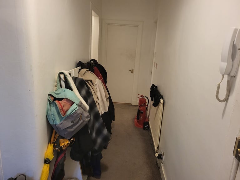 Room to rent in Leith near Leith walk and tram