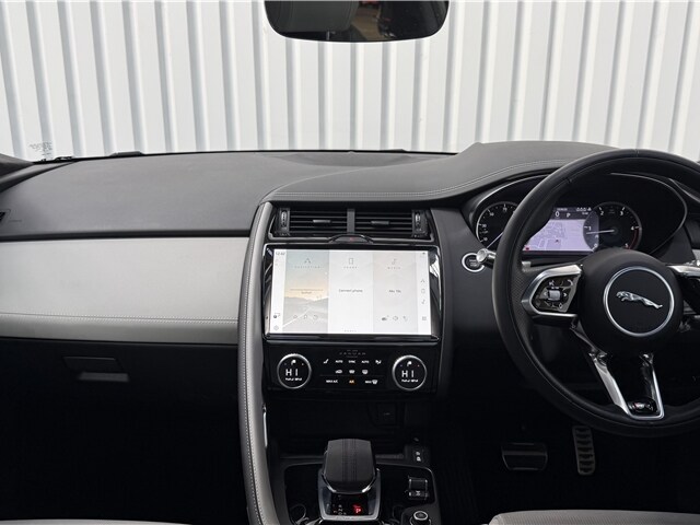 2022 Jaguar E-Pace 2.0 D200 R-Dynamic Black 5dr Auto SUV Diesel Automatic
