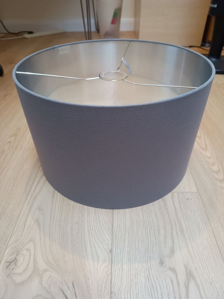 Large grey lampshade (40cm diameter)