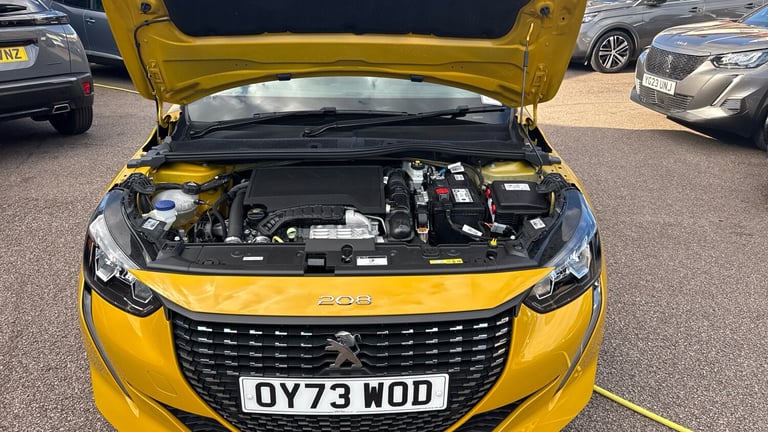 2023 Peugeot 208 1.2 PureTech 100 Allure Premium + 5dr Petrol Hatchback Hatchback Petrol Manual
