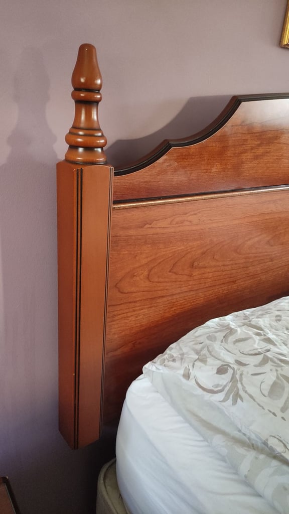 J.E.Coyle bedroom furniture set (bedside table*2, chest of drawers and headboard)