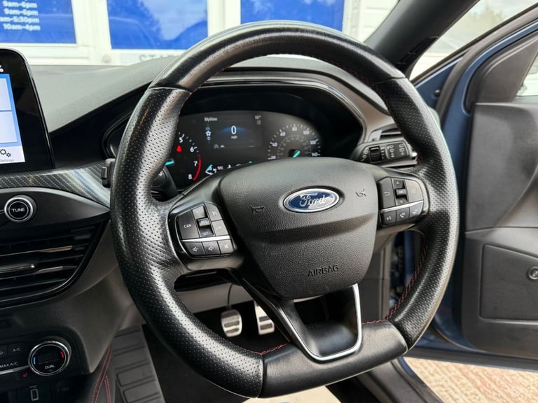 2019 Ford Focus 1.0T EcoBoost ST-Line X Hatchback 5dr Petrol Manual Euro 6 (s/s) (125 ps) Hatchba...
