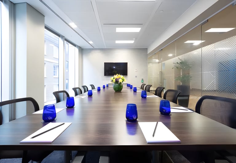 *Aldgate* Private Serviced Offices: Units from 3 to 70 desks for rent E1/City