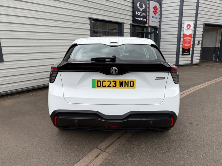  MG Motor UK Mg4 125kW SE EV 51kWh 5dr Auto Electric