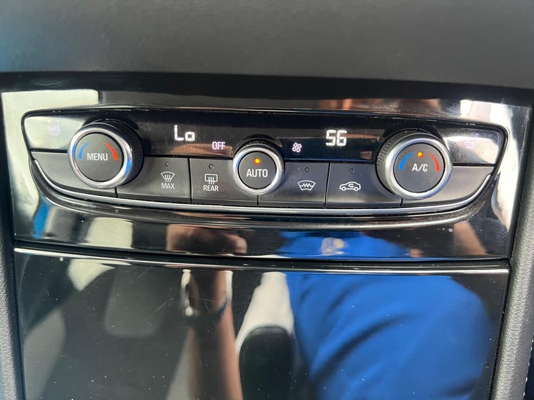 2020 Vauxhall Grandland X 1.2 Turbo SRi Nav Euro 6 (s/s) 5dr HATCHBACK Petrol Manual