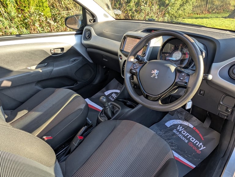 2014 Peugeot 108 1.0 VTi  ACTIVE CC TOP 3-Door Petrol Manual Euro 5  (68 ps)