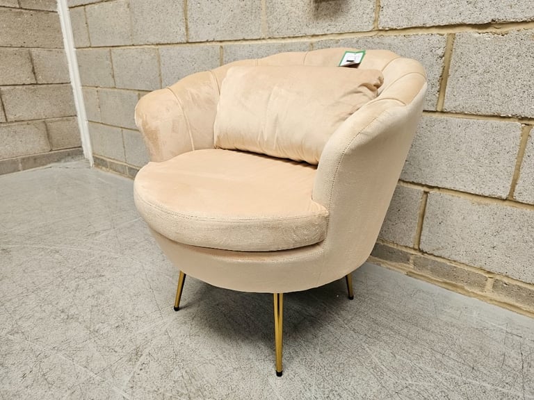 Art Deco Cream Velvet Shell Accent Chair | in Retford, Nottinghamshire |  Gumtree