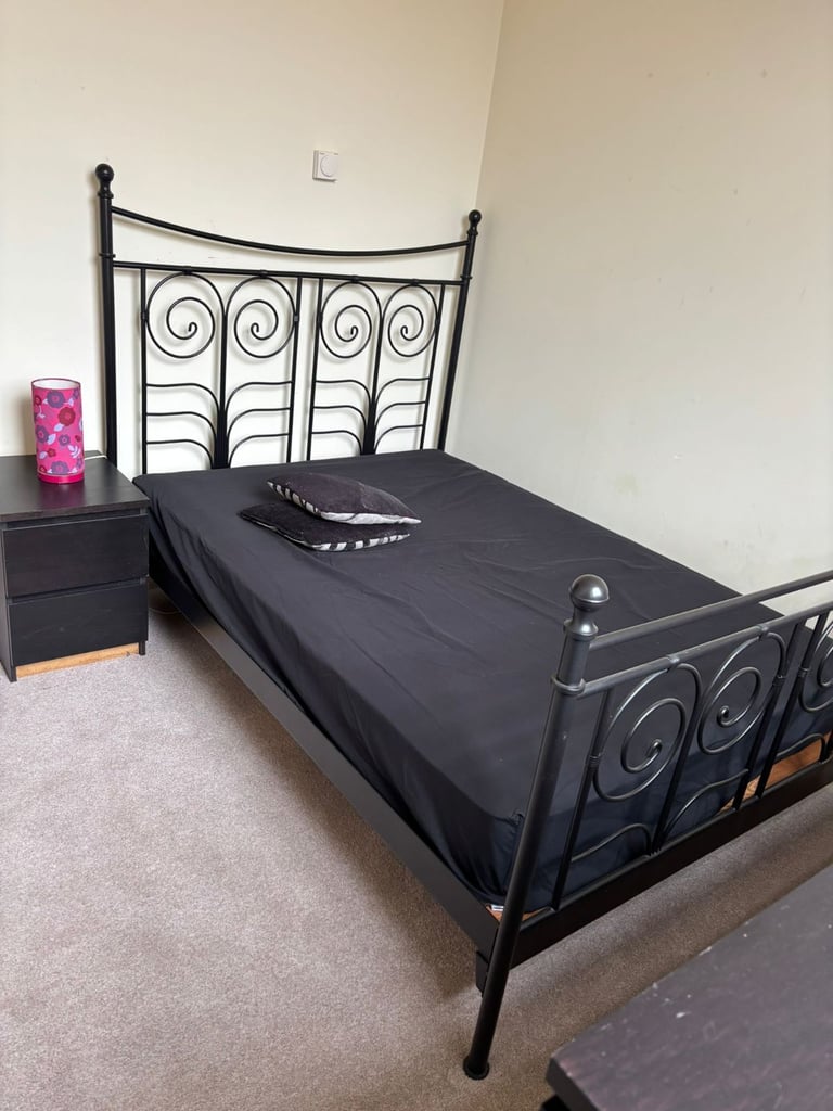 image for Black metal bedframe