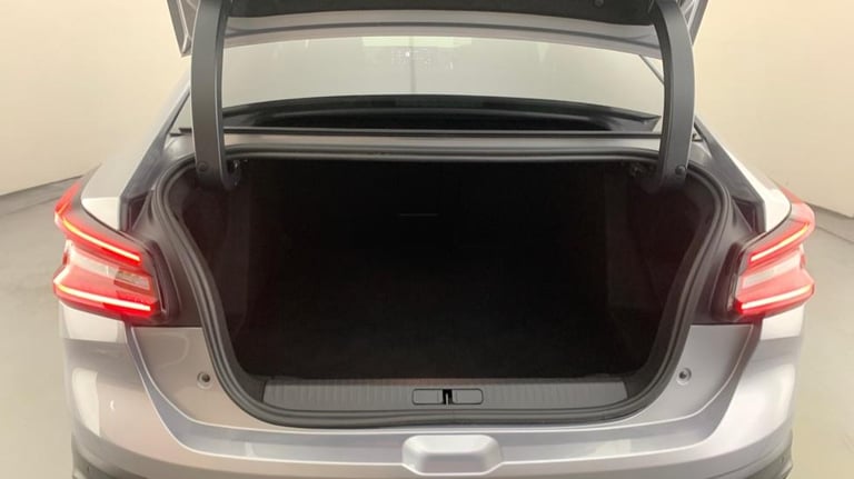 2024 Citroen C4 50kWh Shine Plus Fastback 4dr Electric Auto (7.4kW Charger) (136 ps) SUV Electric...