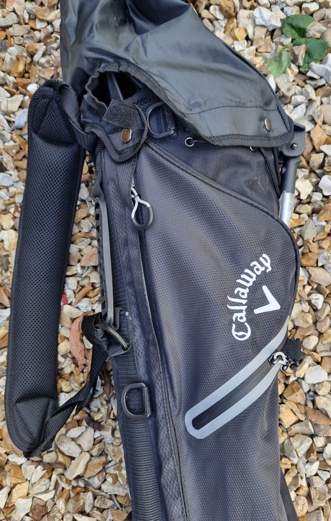 CALLAWAY stand-bag - Hyper-Lite model - used 3x - cost £129 - NEW condition - BARGAIN