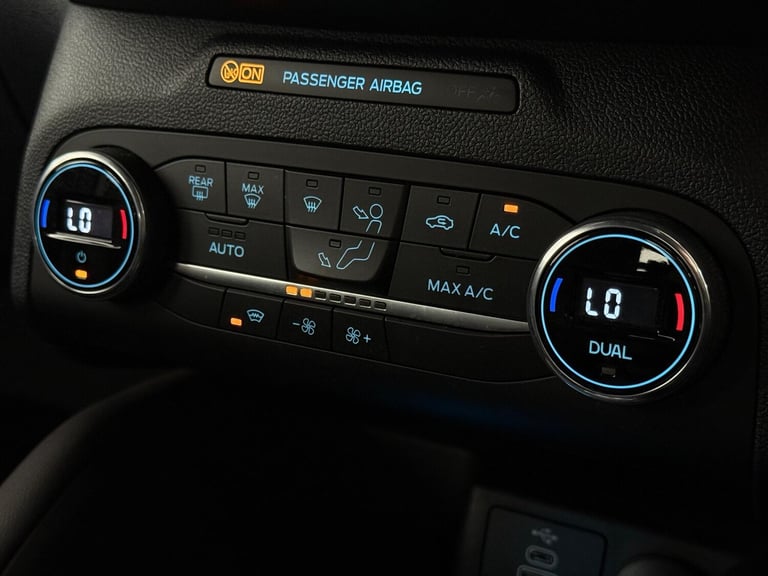 2022 Ford Kuga 2.5 EcoBoost Duratec 14.4kWh ST-Line CVT Euro 6 (s/s) 5dr HATCHBACK Petrol/Electri...