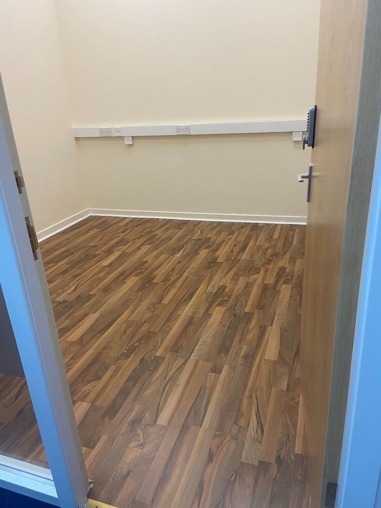 * VIEWING HIGHLY RECOMMENDED * 