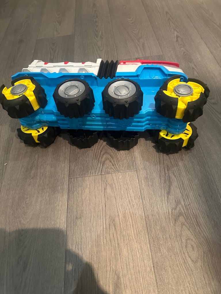 Paw patrol truck 